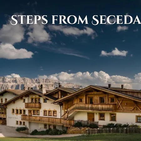 Almhotel Col Raiser 4* Santa Cristina Val Gardena